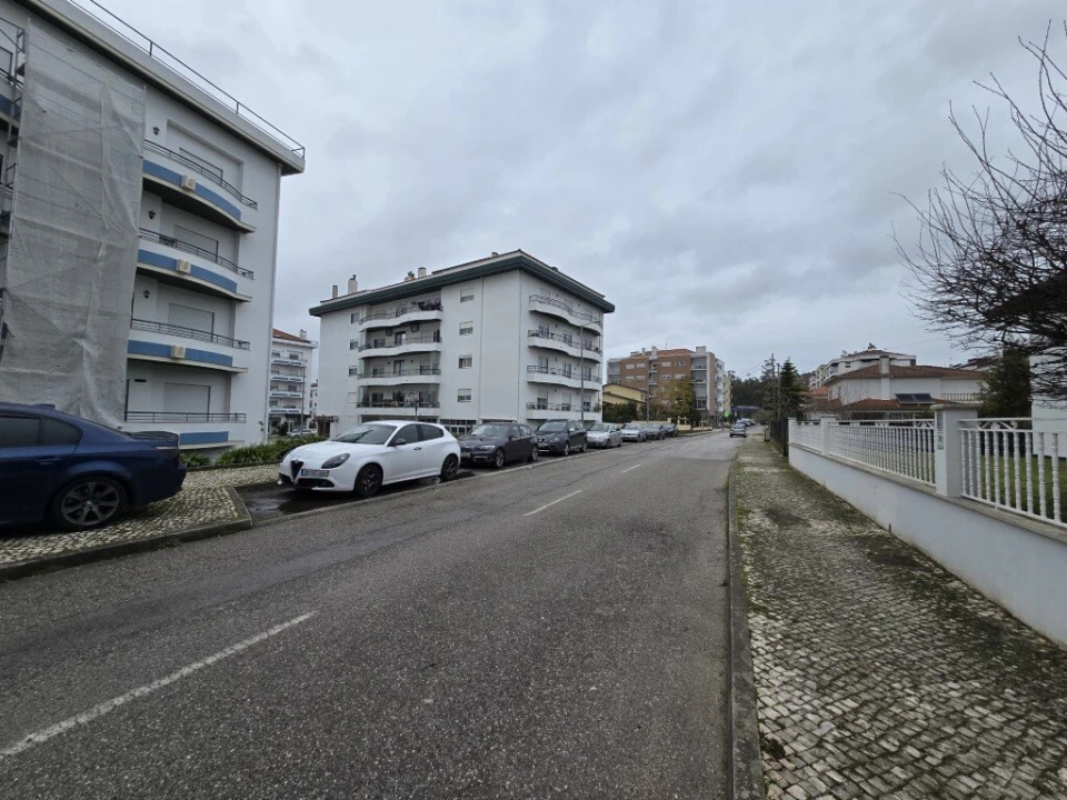 Apartamento T2 para Venda em Marrazes e Barosa Foto 4