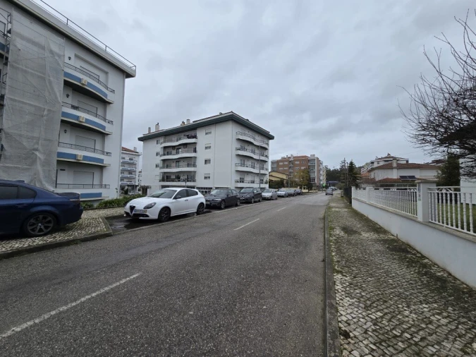 Apartamento T2 para Venda em Marrazes e Barosa Foto 4