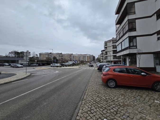 Apartamento T2 para Venda em Marrazes e Barosa Foto 8