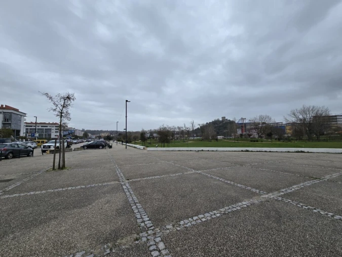 Apartamento T2 para Venda em Marrazes e Barosa Foto 15