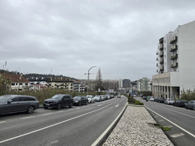 Apartamento T2 para Venda em Marrazes e Barosa Foto 1