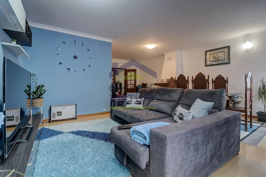 Apartamento T3 para Venda em Bombarral e Vale Covo Foto 2