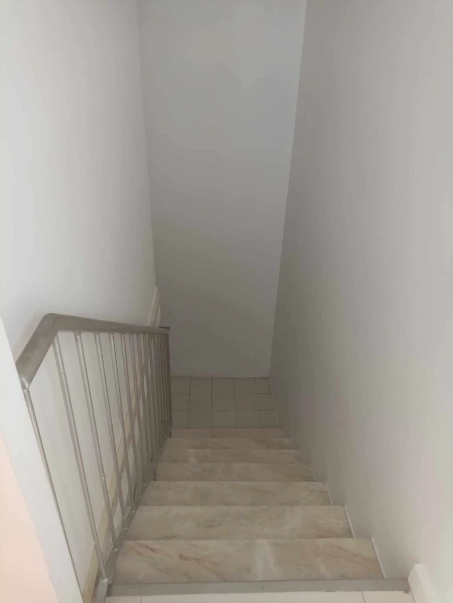 Loja para Arrendamento em São João Baptista e Santa Maria dos Olivais Foto 13