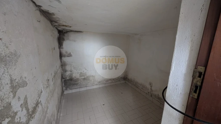 Apartamento T1 para Venda em Amora Foto 3