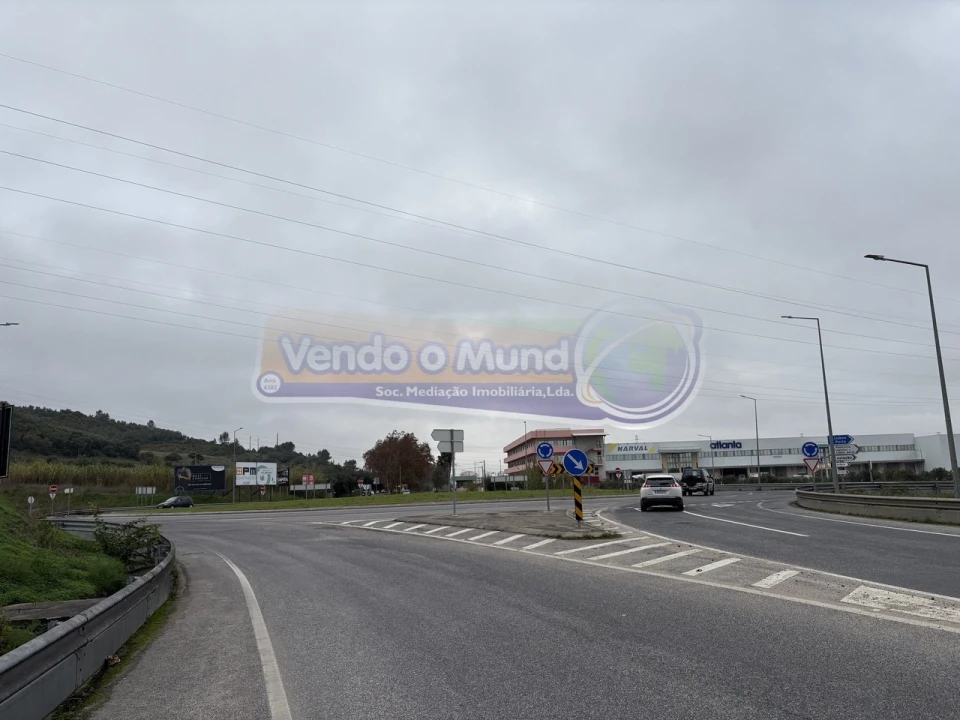 Terreno para Venda em Castanheira do Ribatejo e Cachoeiras Foto 4