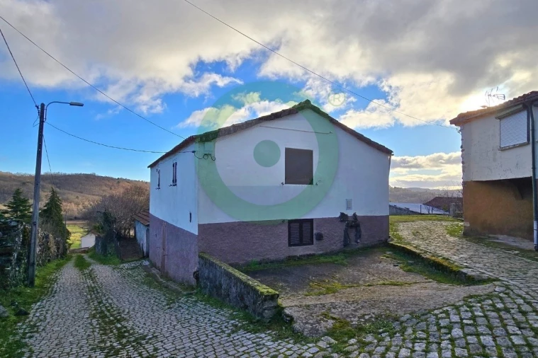 Moradia T4 para Venda em Vilar de Ossos