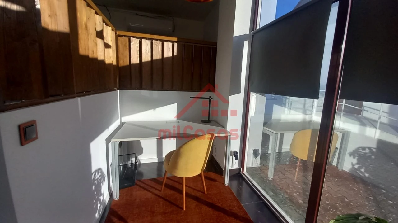 Escritório para Arrendamento em Santa Maria, São Pedro e Matacães Foto 1