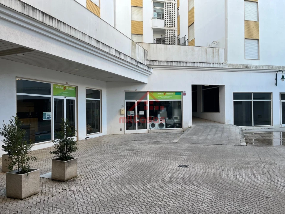 Loja para Venda em Santa Maria, São Pedro e Matacães Foto 5