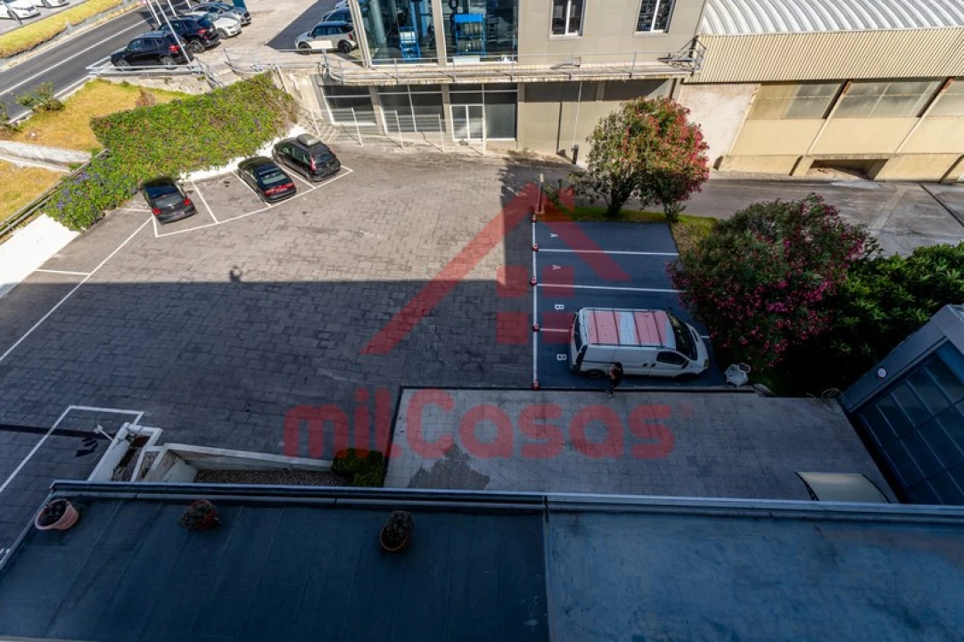 Armazém para Arrendamento em Santa Maria, São Pedro e Matacães Foto 22