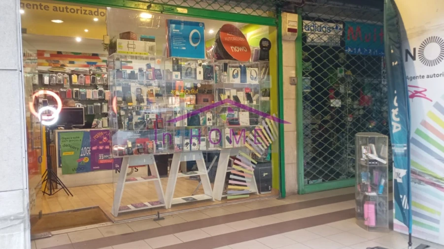 Loja para Venda em Almada, Cova da Piedade, Pragal e Cacilhas