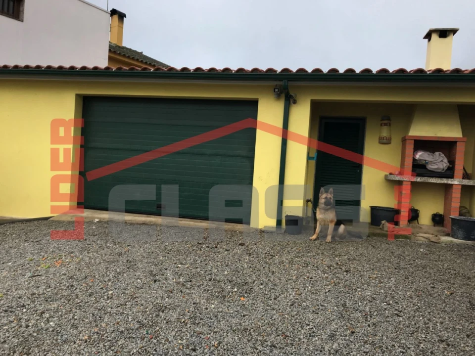 Moradia T3 para Venda em Assares e Lodões Foto 33