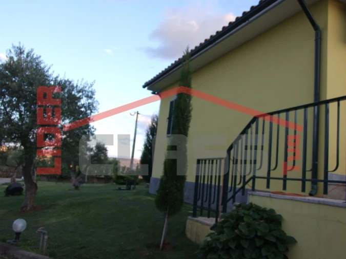 Moradia T3 para Venda em Assares e Lodões Foto 30