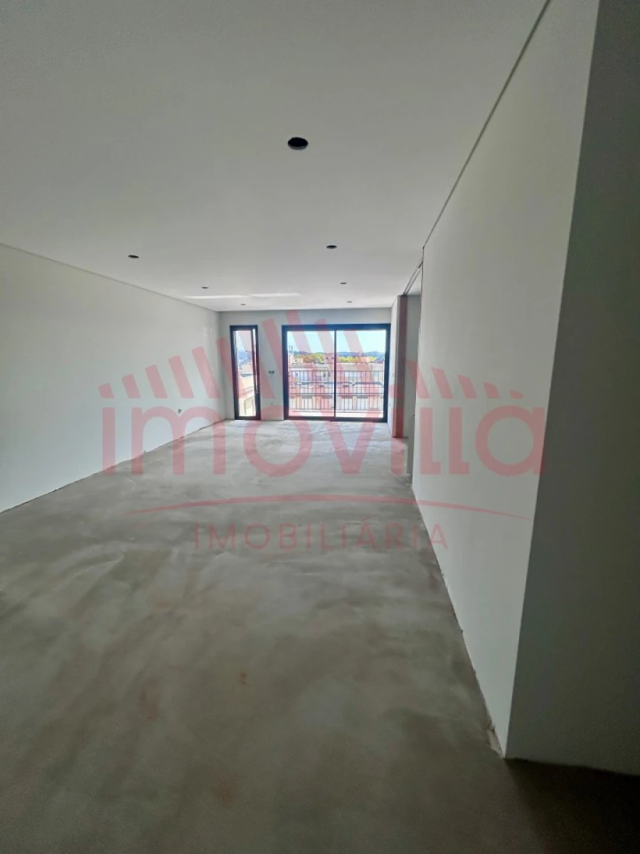 Apartamento T2 para Venda em Castêlo da Maia Foto 10