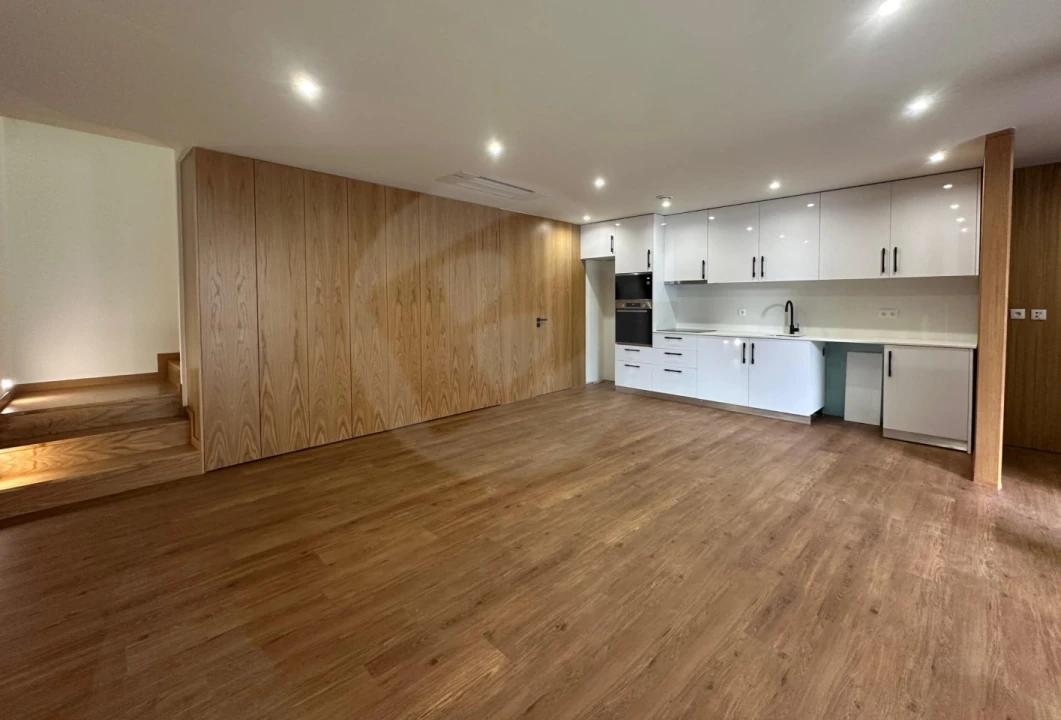 Apartamento T2 para Venda em Aver-O-Mar, Amorim e Terroso Foto 10