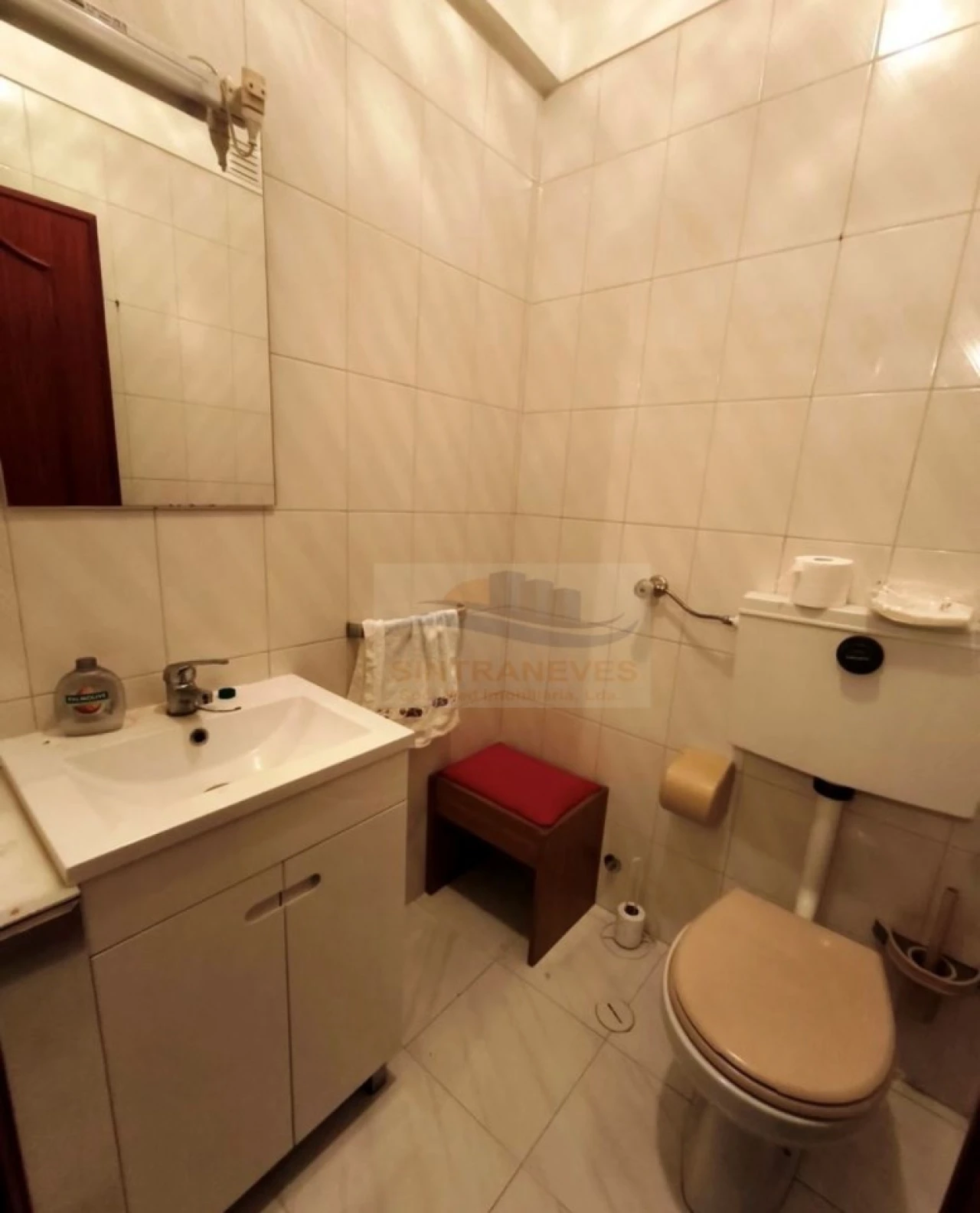 Apartamento T3 para Venda em Venteira Foto 12