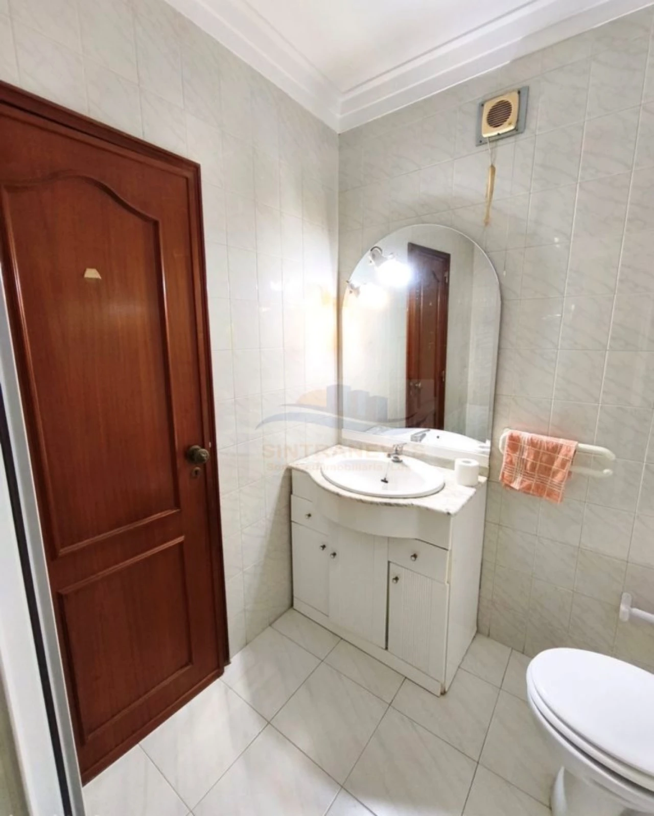 Apartamento T3 para Venda em Venteira Foto 20