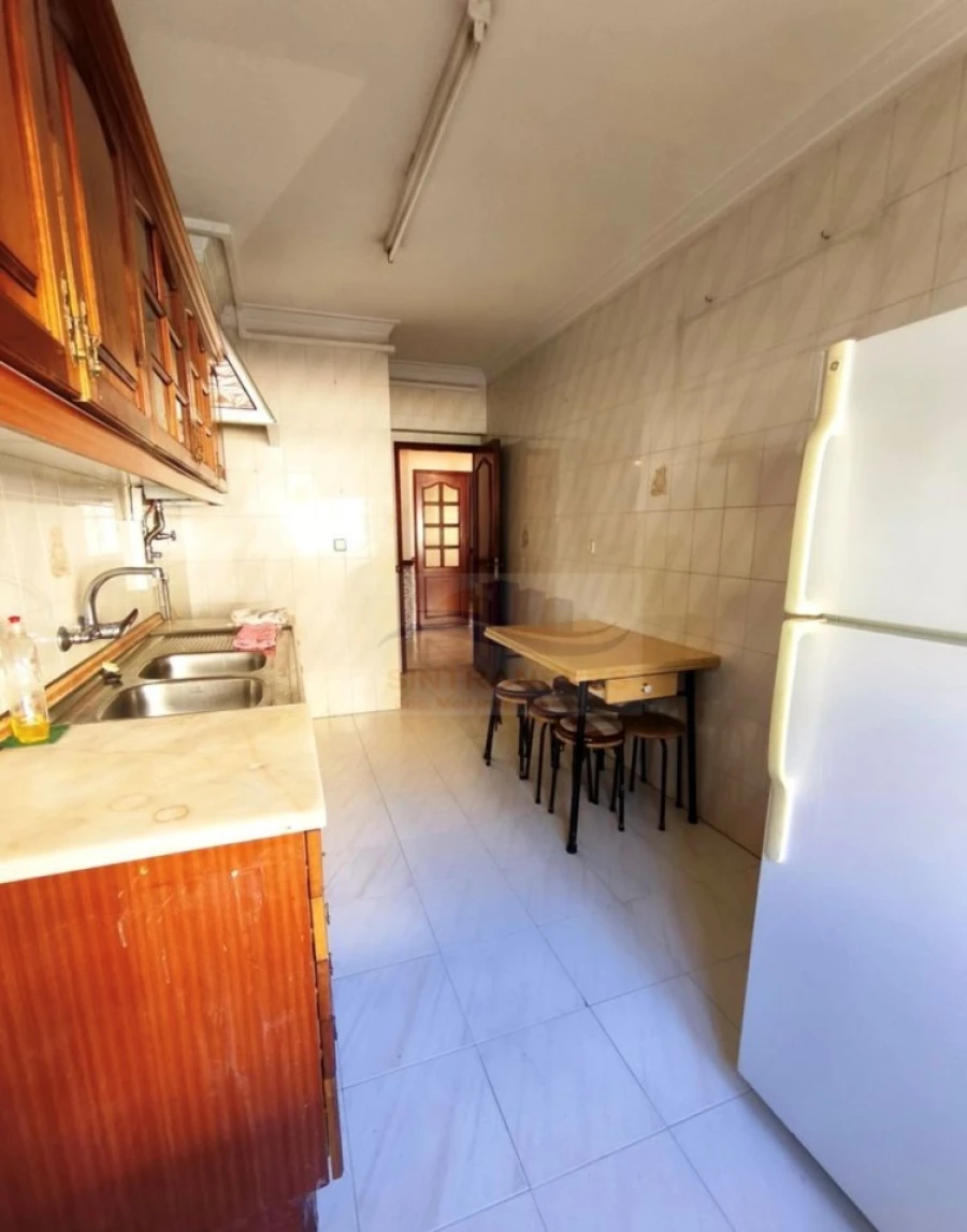 Apartamento T3 para Venda em Venteira Foto 8