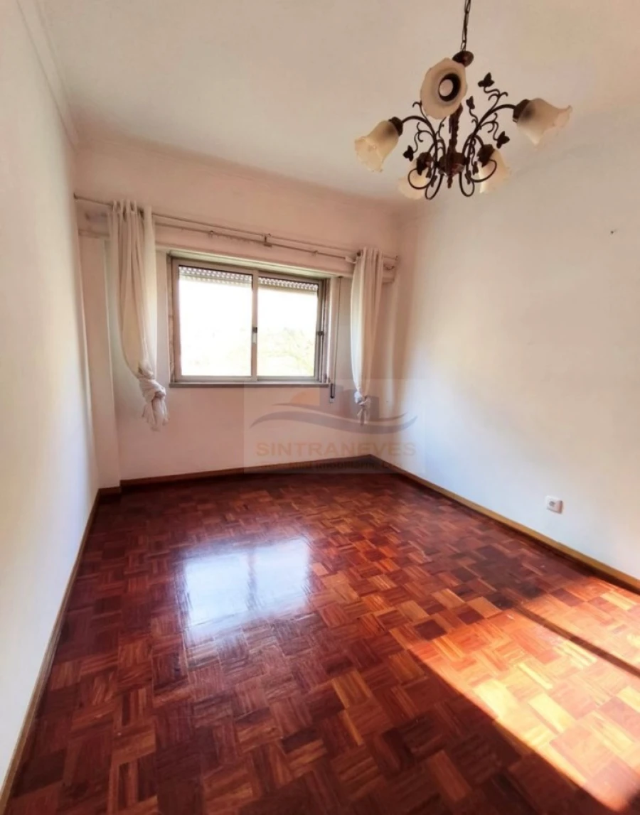 Apartamento T3 para Venda em Venteira Foto 19