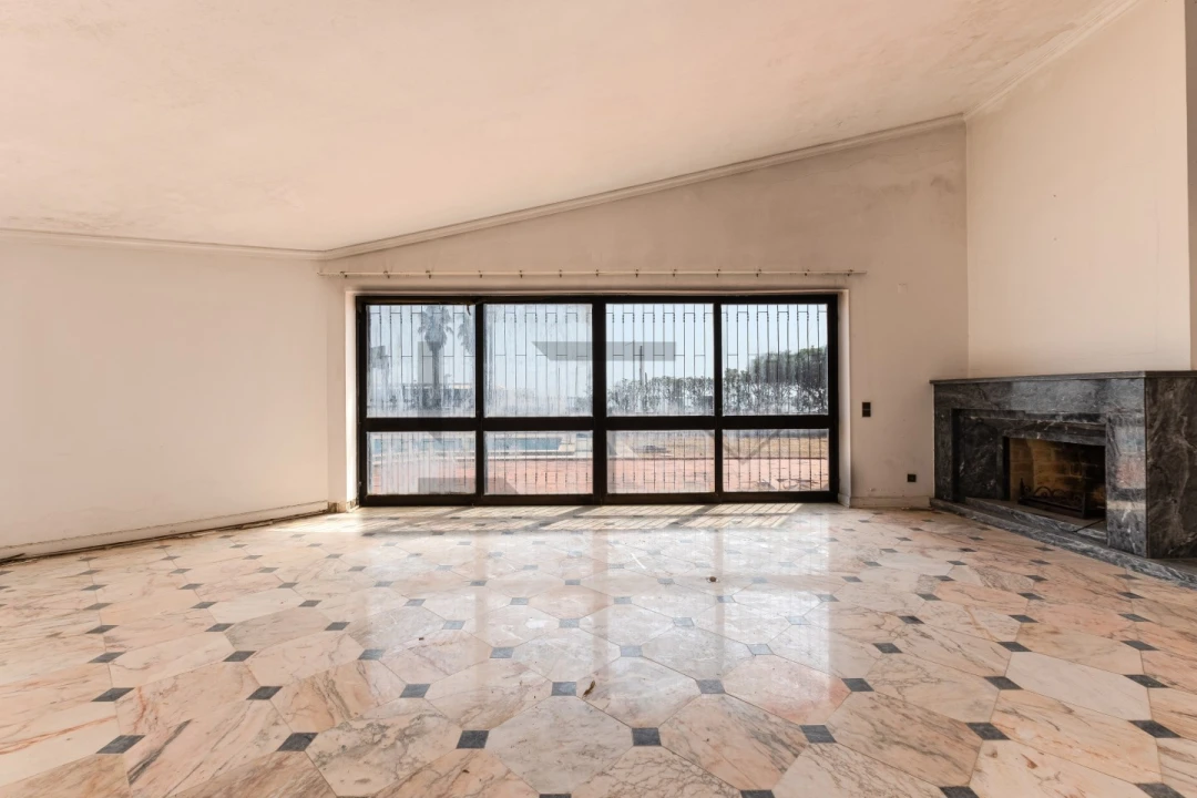 Moradia T11 para Venda em Carcavelos e Parede Foto 11