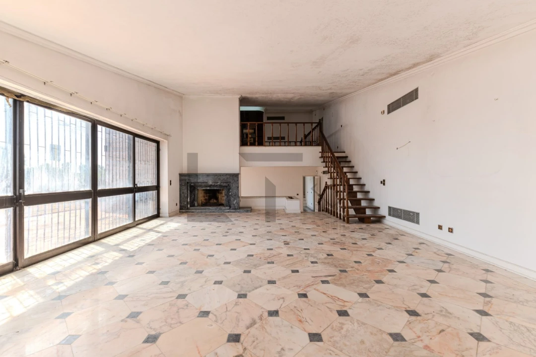 Moradia T11 para Venda em Carcavelos e Parede Foto 12