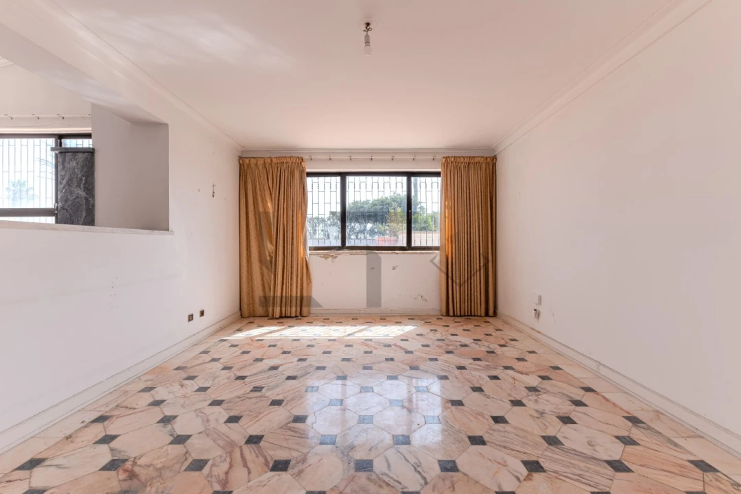 Moradia T11 para Venda em Carcavelos e Parede Foto 14