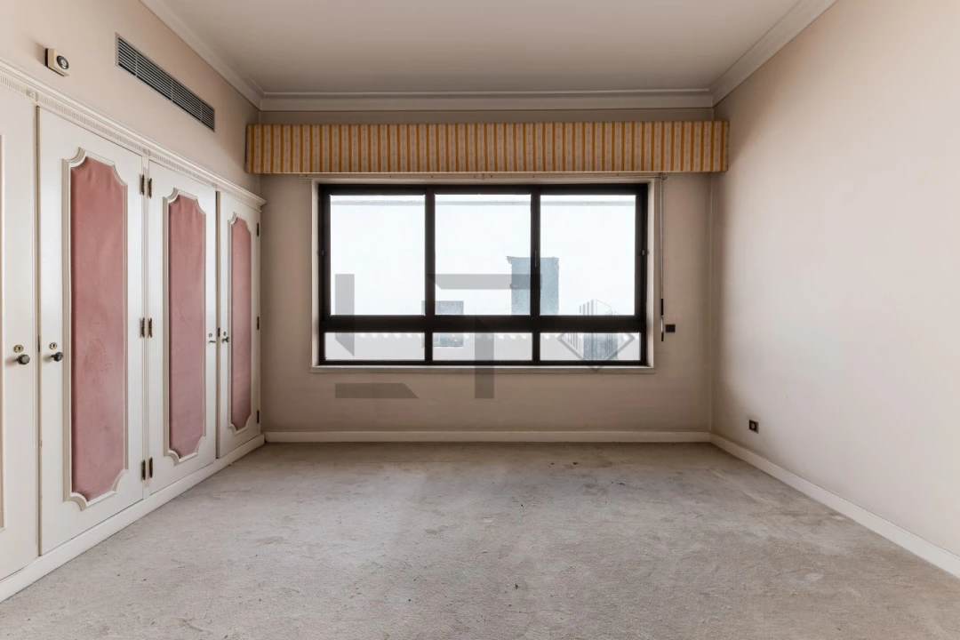 Moradia T11 para Venda em Carcavelos e Parede Foto 20