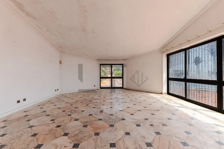 Moradia T11 para Venda em Carcavelos e Parede Foto 10