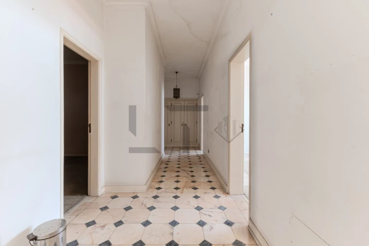 Moradia T11 para Venda em Carcavelos e Parede Foto 18