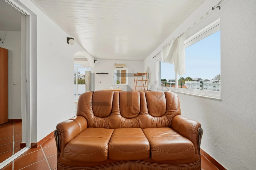 Moradia T7 para Venda em Caparica e Trafaria Foto 29