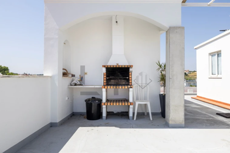 Moradia T7 para Venda em Caparica e Trafaria Foto 25