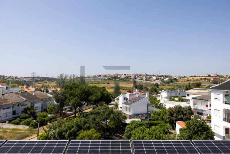 Moradia T7 para Venda em Caparica e Trafaria Foto 37