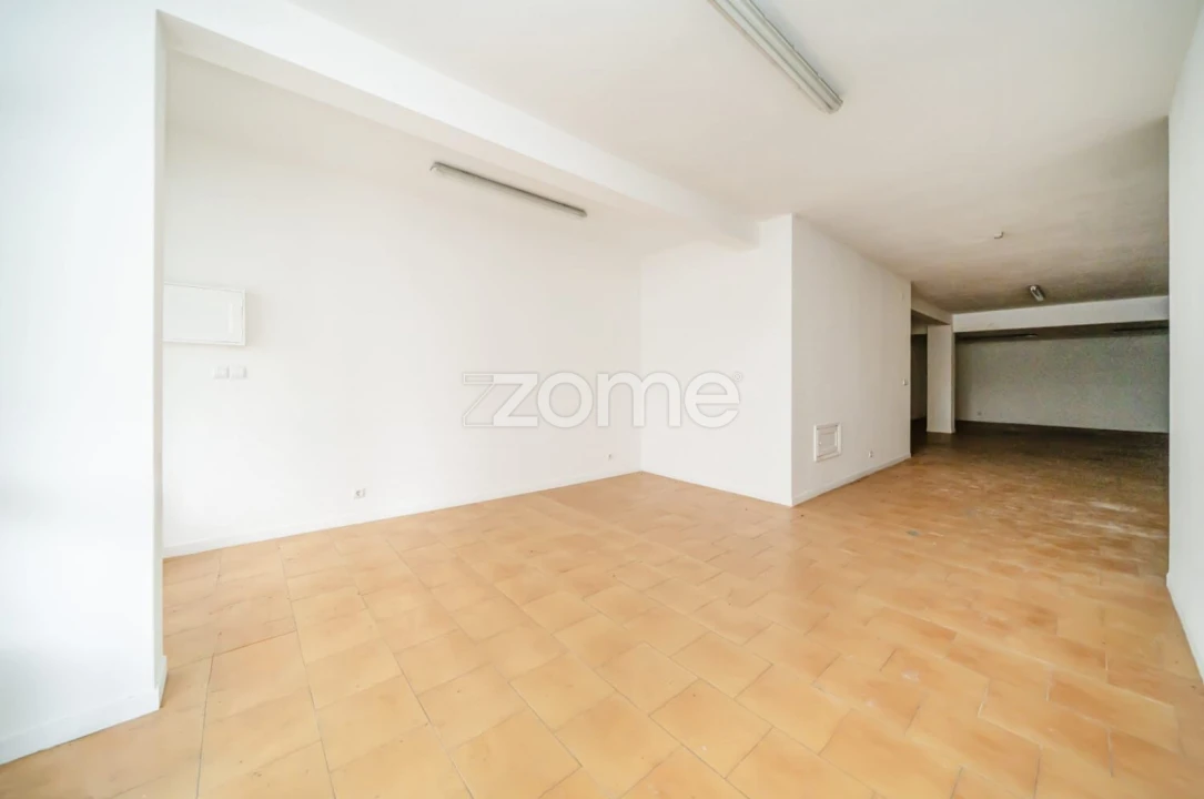 Negócio para Venda em Braga (São José de São Lázaro e São João do Souto) Foto 12