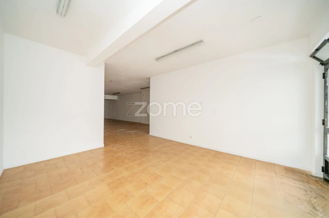 Negócio para Venda em Braga (São José de São Lázaro e São João do Souto) Foto 14