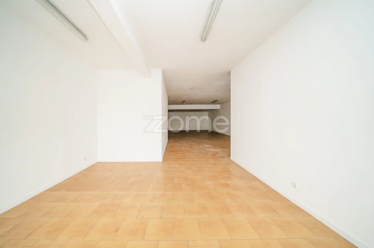 Negócio para Venda em Braga (São José de São Lázaro e São João do Souto) Foto 15