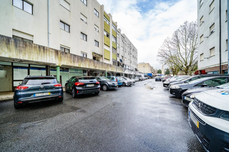 Negócio para Venda em Braga (São José de São Lázaro e São João do Souto) Foto 17