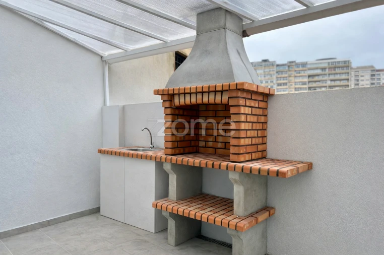 Moradia T2 para Venda em Mafamude e Vilar do Paraíso Foto 16