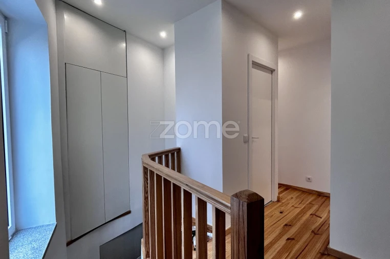 Moradia T2 para Venda em Mafamude e Vilar do Paraíso Foto 2