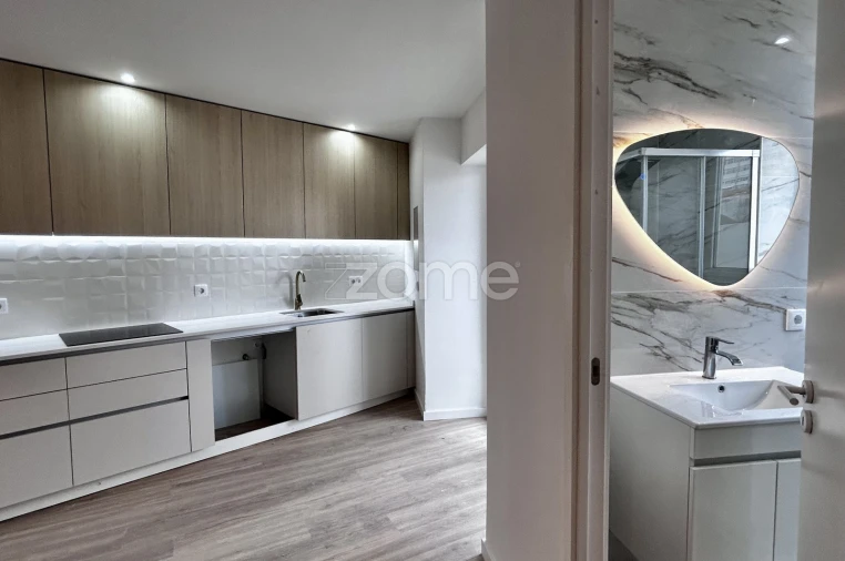 Moradia T2 para Venda em Mafamude e Vilar do Paraíso Foto 8