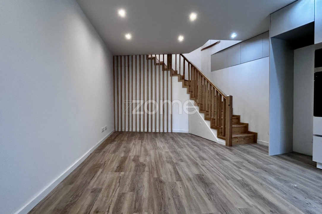 Moradia T2 para Venda em Mafamude e Vilar do Paraíso Foto 6