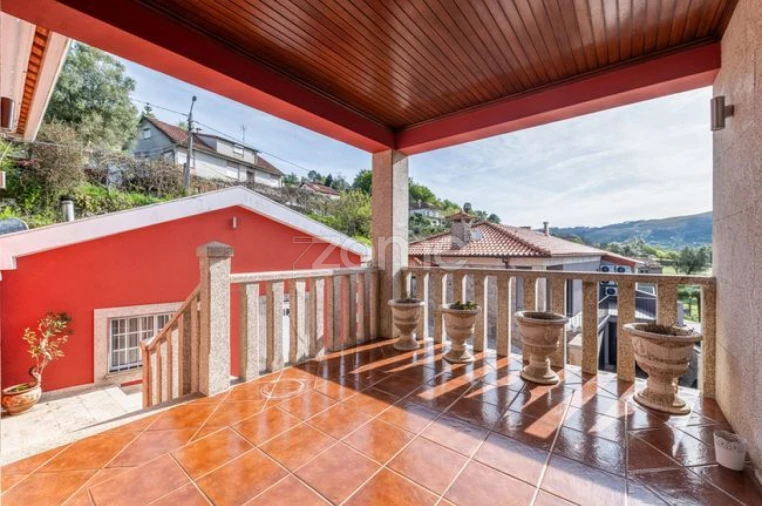 Moradia T3 para Venda em Ribeira do Neiva Foto 22