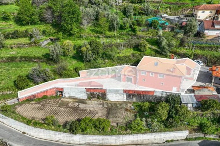 Moradia T3 para Venda em Ribeira do Neiva Foto 28