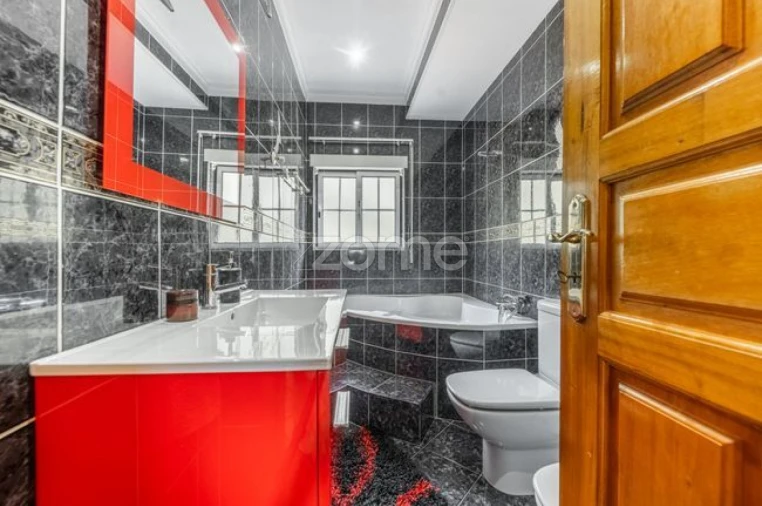 Moradia T3 para Venda em Ribeira do Neiva Foto 14