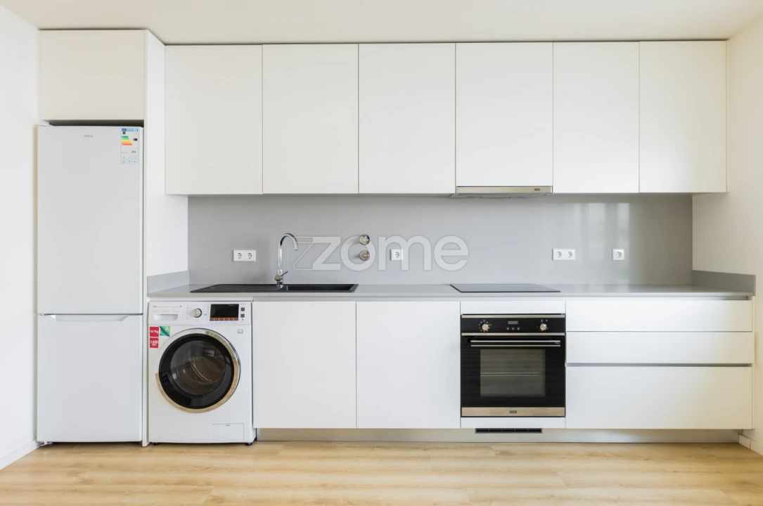 Apartamento T1 para Arrendamento em São Vicente (Braga) Foto 4