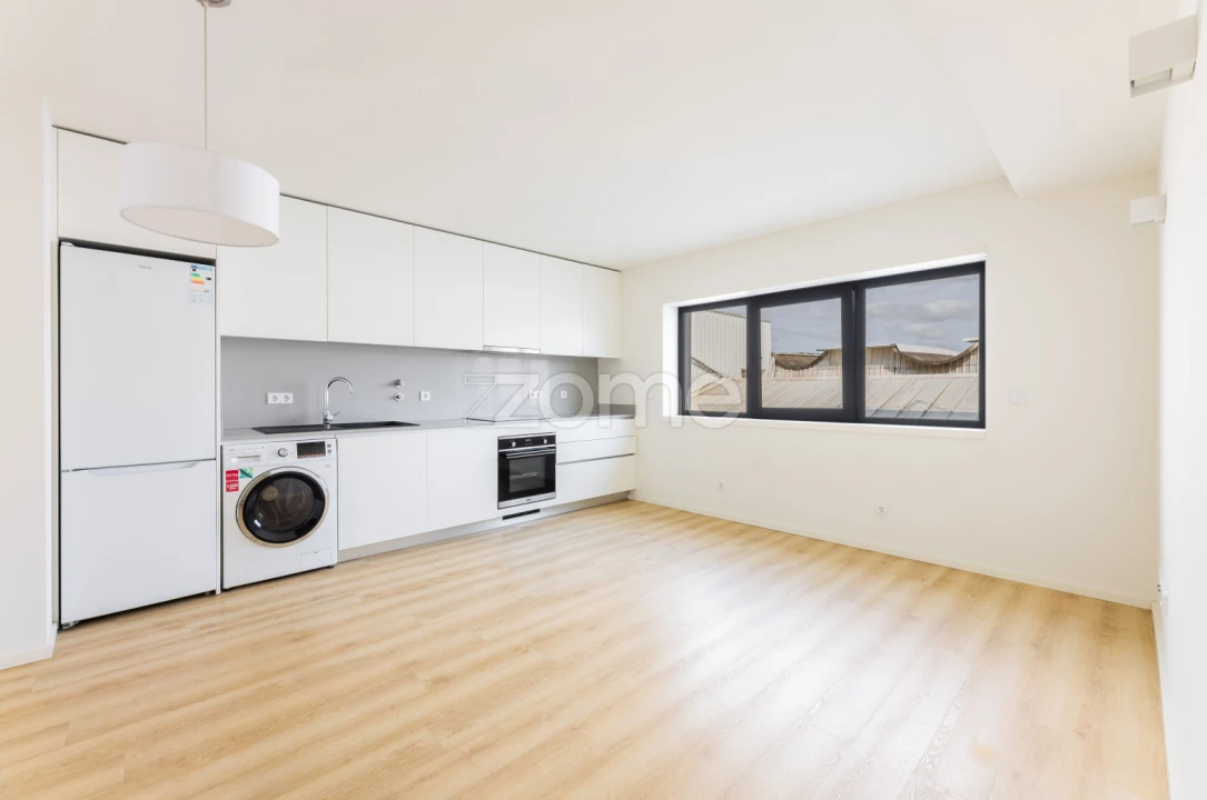 Apartamento T1 para Arrendamento em São Vicente (Braga) Foto 3