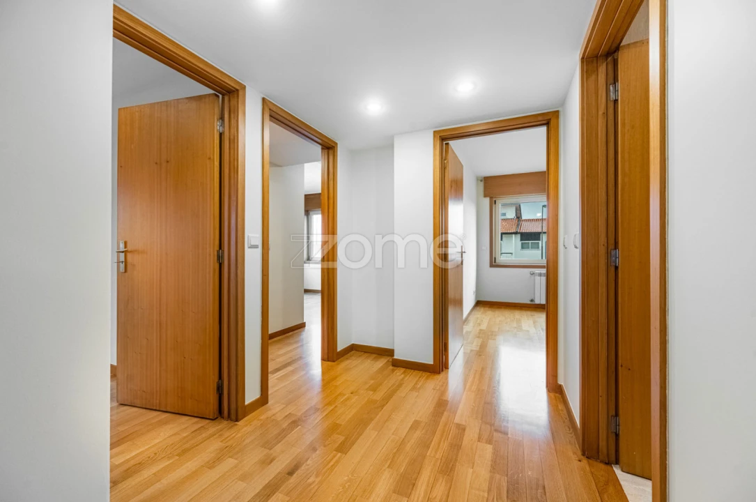 Apartamento T3 para Arrendamento em Matosinhos e Leça da Palmeira Foto 11