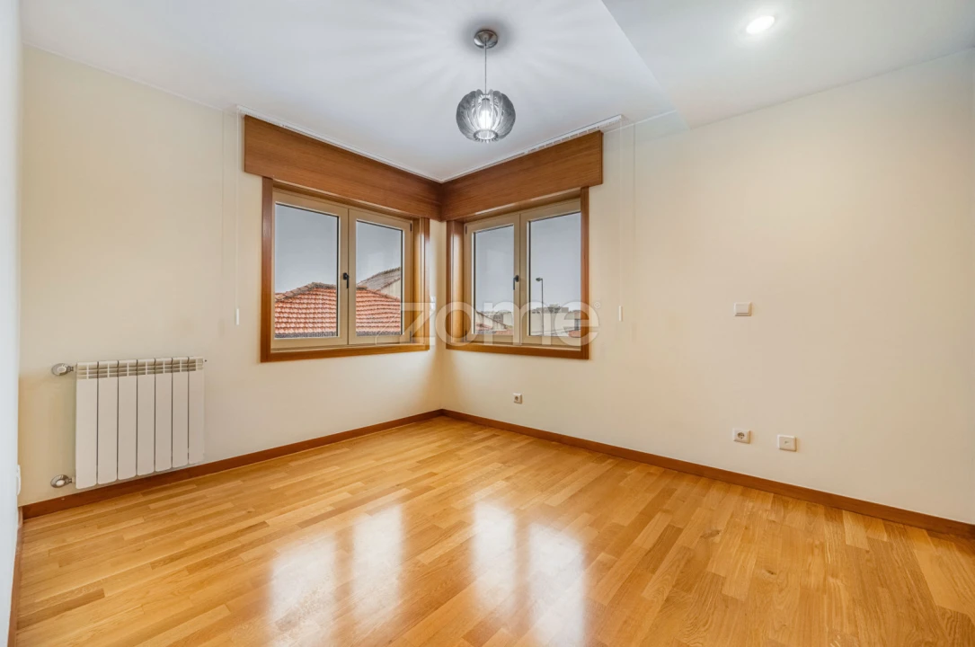 Apartamento T3 para Arrendamento em Matosinhos e Leça da Palmeira Foto 16