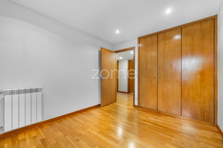 Apartamento T3 para Arrendamento em Matosinhos e Leça da Palmeira Foto 20