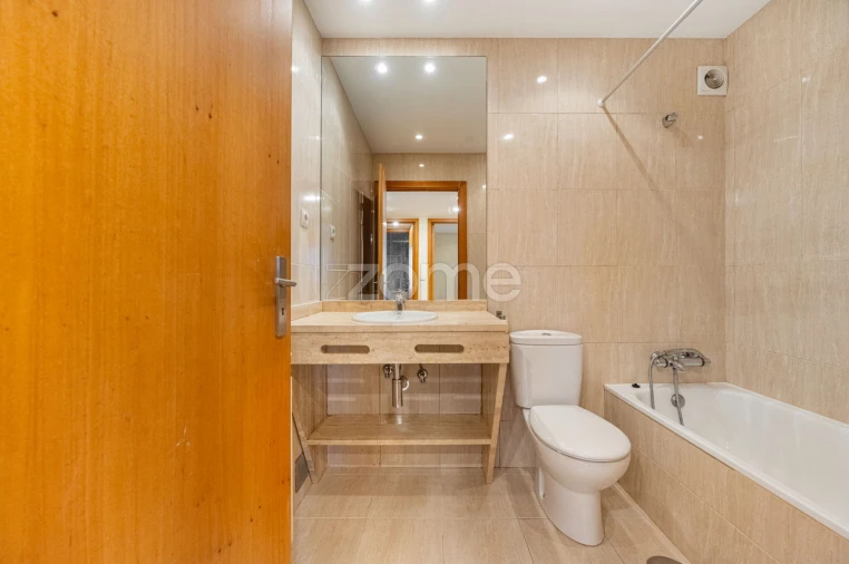 Apartamento T3 para Arrendamento em Matosinhos e Leça da Palmeira Foto 18