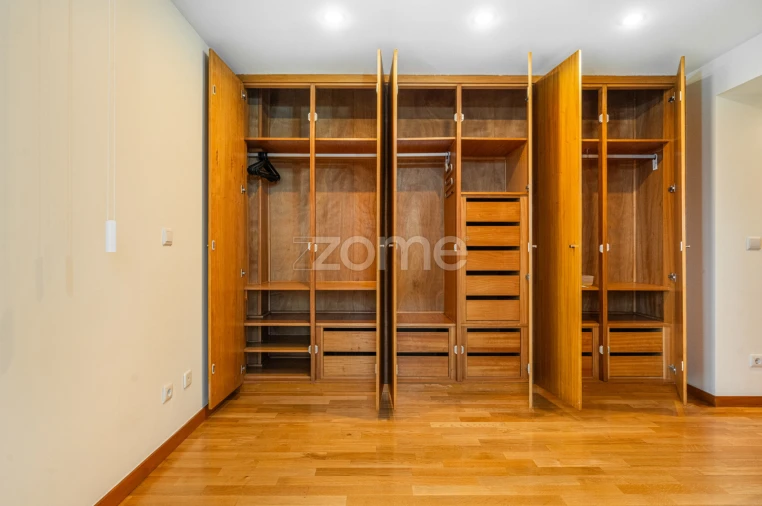 Apartamento T3 para Arrendamento em Matosinhos e Leça da Palmeira Foto 17