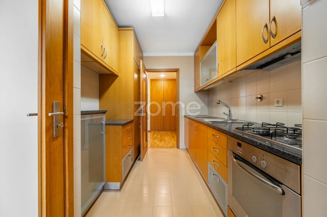 Apartamento T3 para Arrendamento em Matosinhos e Leça da Palmeira Foto 5